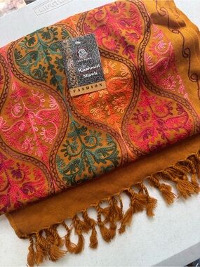 100% Pure Kashmiri Shawl NWT